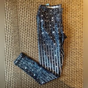 Drakon sport leggings (Columbia) - bandana print - midrise - small/medium